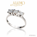 Anello Trilogy AT10 Oro Bianco 18 kt con Tre Diamanti Taglio Brillante