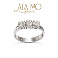 Anello Trilogy AT01 Oro Bianco 18 kt con Tre Diamanti Taglio Brillante